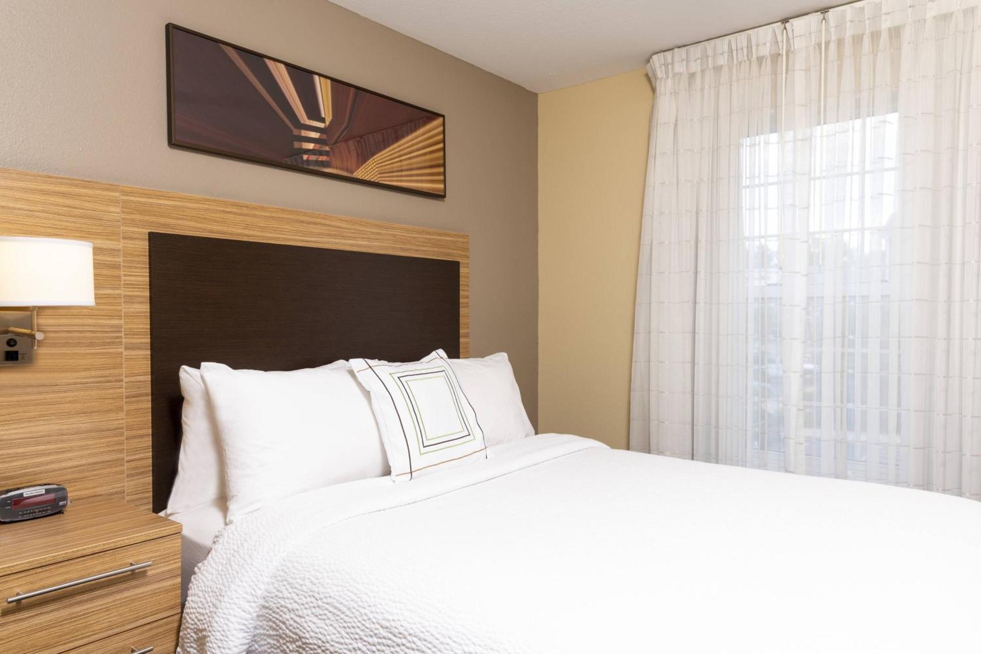 Towneplace Suites By Marriott איסט לנסינג מראה חיצוני תמונה