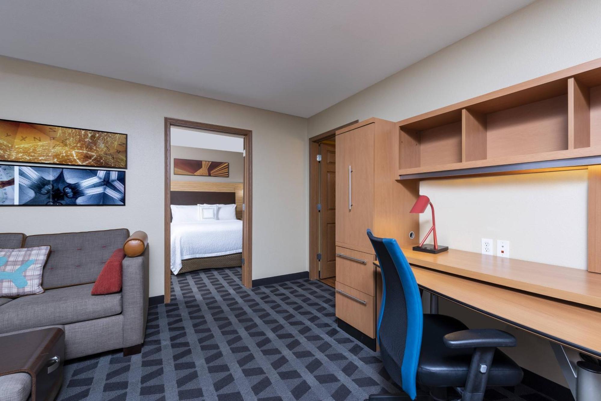 Towneplace Suites By Marriott איסט לנסינג מראה חיצוני תמונה