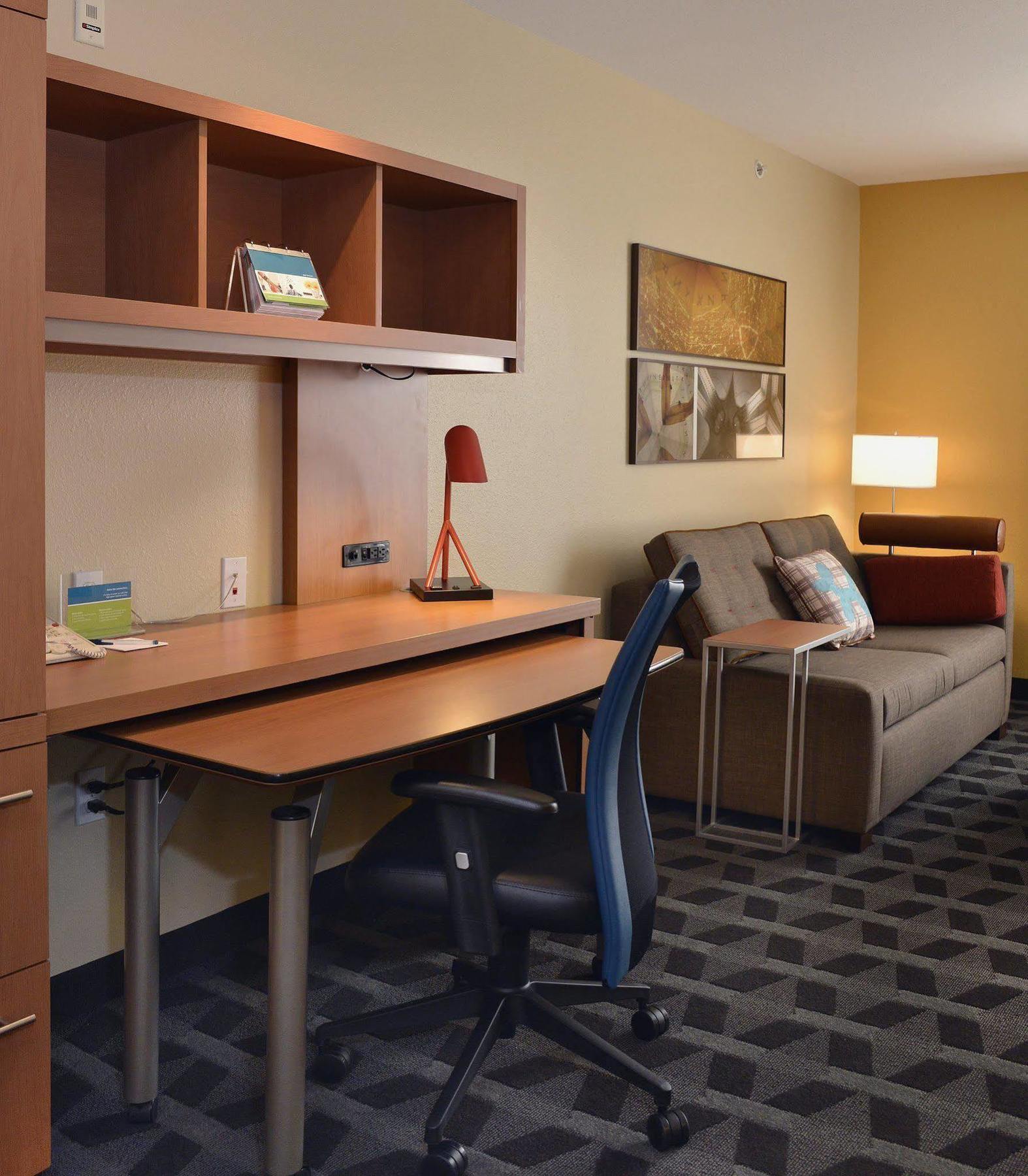 Towneplace Suites By Marriott איסט לנסינג מראה חיצוני תמונה